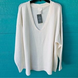 H&M SOFT WOOL BLEND FUZZY SWEATER V-NECK WHITE IVORY TUNIC SIZE XXL NWT
